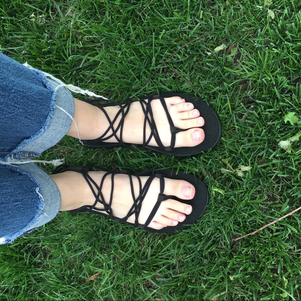 Teva Voya infinity sandals